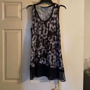 Simply Vera Wang top